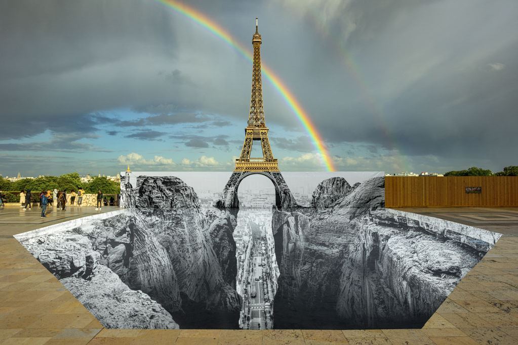 Trompe l'oeil, Les Falaises du Trocadéro, 21 mai 2021, Paris, France (JR 1-3), 2021